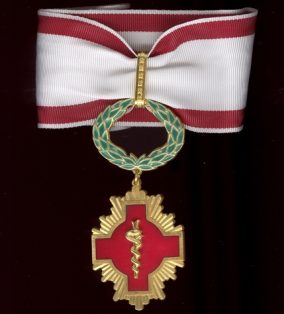 Spitale, decorate de președintele Iohannis