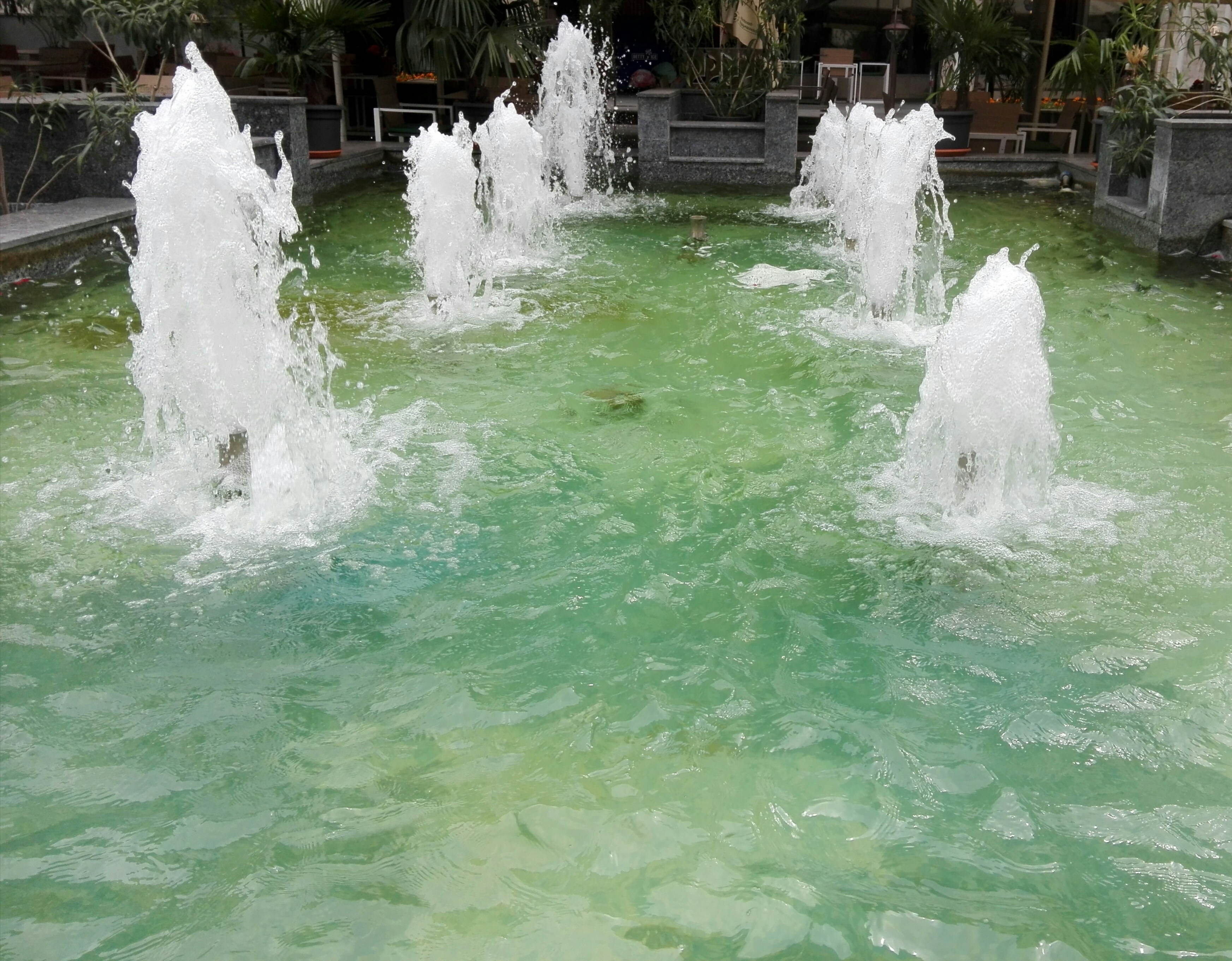 Militarii activi, poliţiştii şi funcţionarii publici cu statut special, concediu medical pentru îngrijirea copilului cu handicap, până la împlinirea vârstei de 18 ani