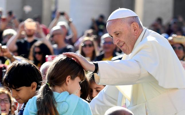 Românii au răspuns pe măsură prezenţei şi mesajelor transmite de Papa Francisc la Bucureşti