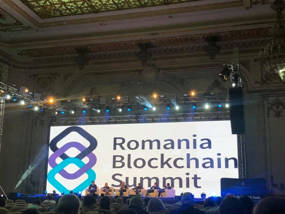 Doi antreprenori români au lansat criptomoneda Oracol Xor (audio)