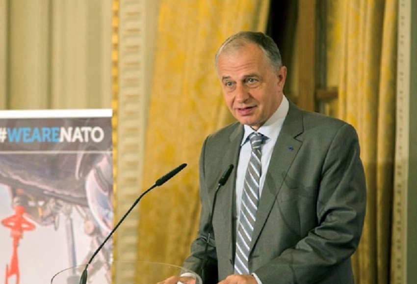 Mircea Geoană a fost numit secretar general adjunct al NATO