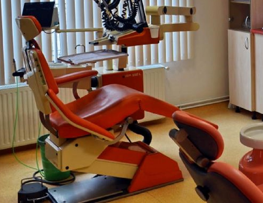 Locuitorii din Olt îşi vor putea trata problemele stomatologice gratuit