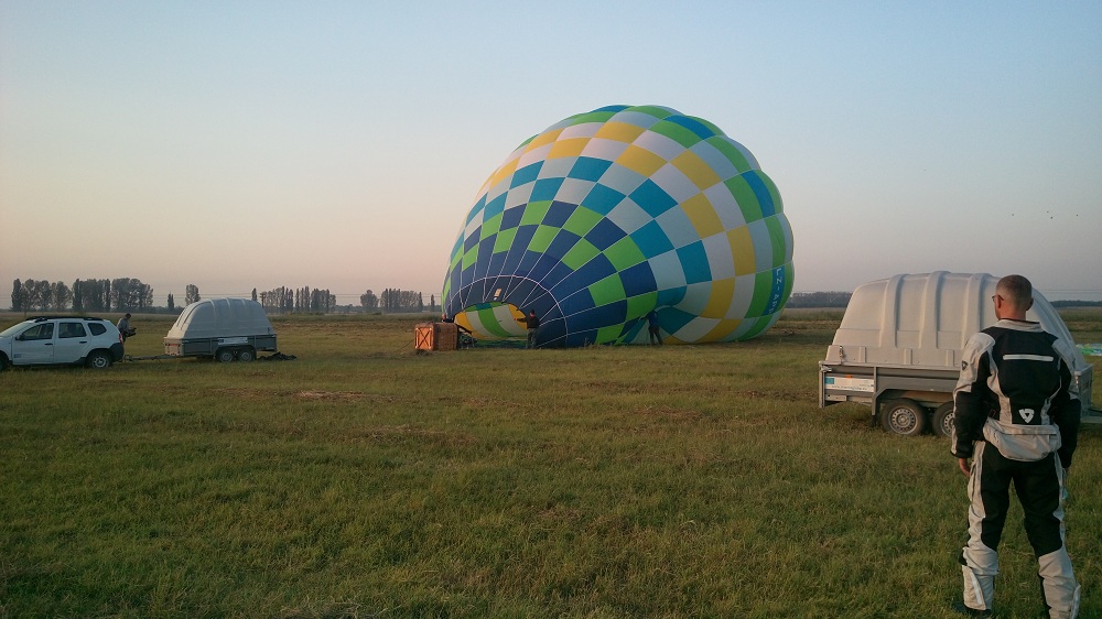 Aventura baloanelor, așa cum a fost (fotoreportaj).