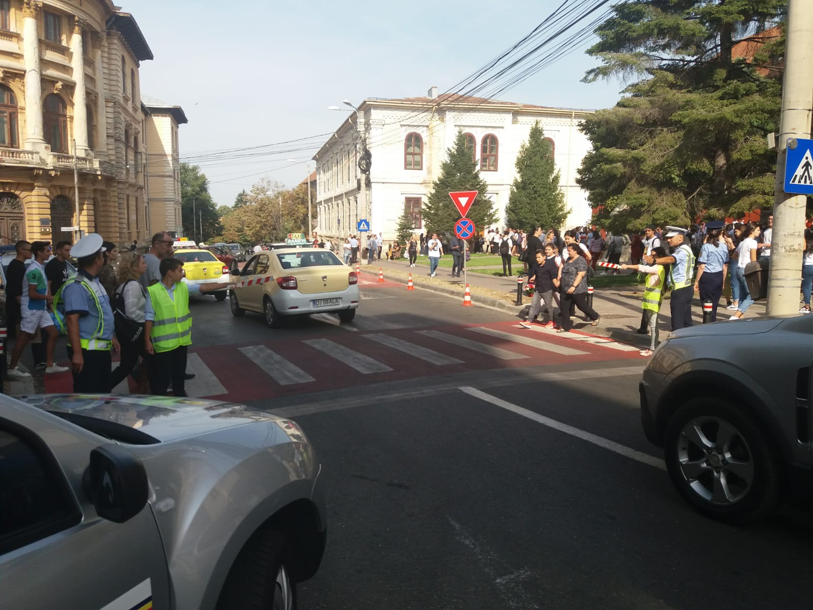 Start patrulelor școlare!