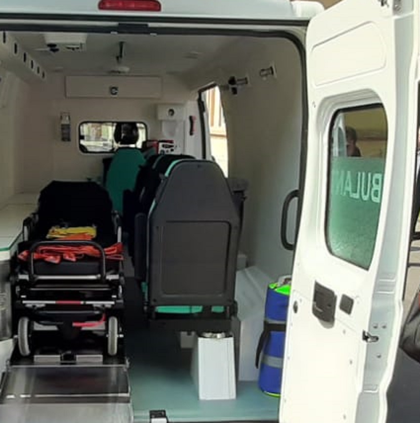 Ambulanţe noi pentru judeţul Mehedinţi