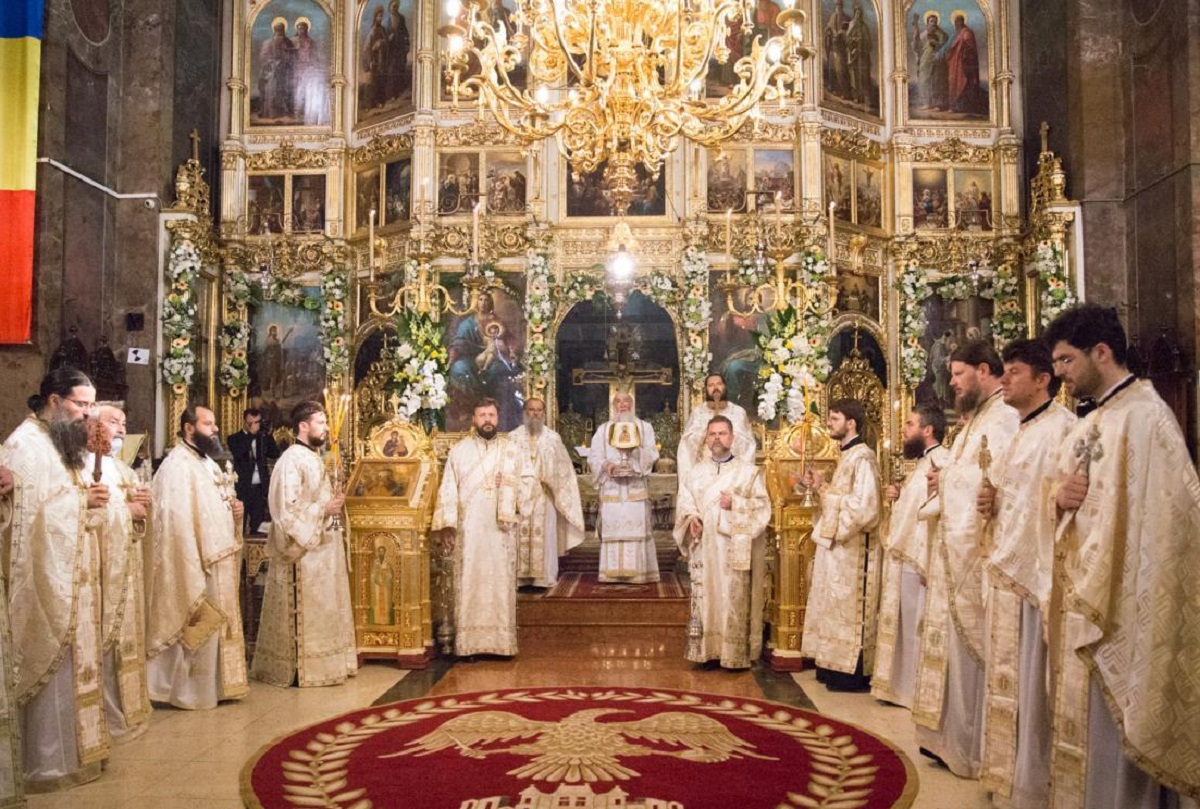 Sfânta Parascheva – Tradiții și obiceiuri