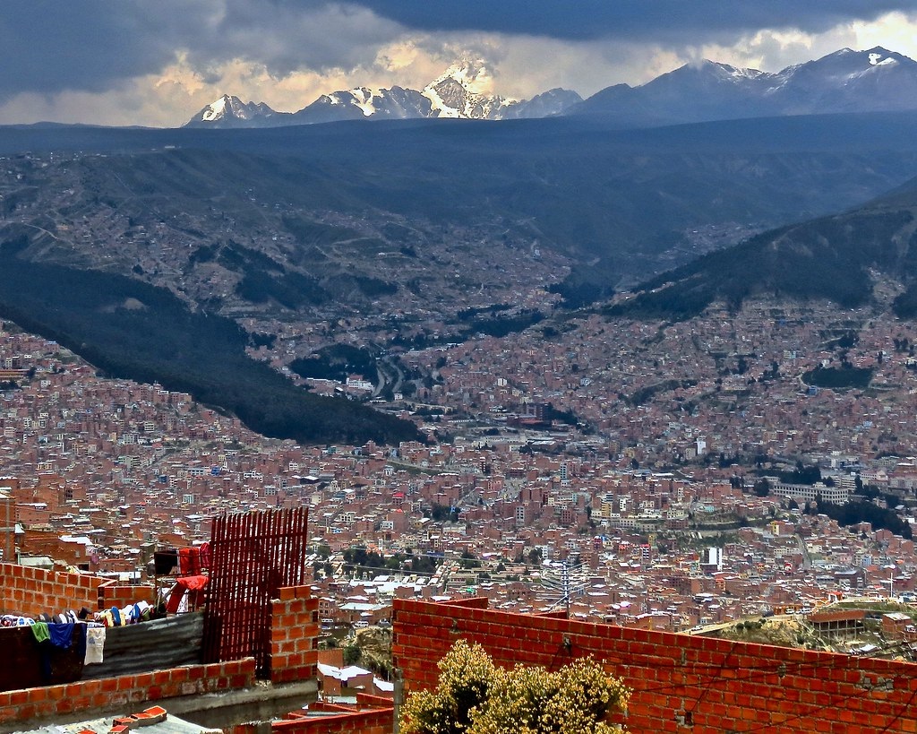 Bolivia. Proteste faţă de rezultatul alegerilor prezidenţiale