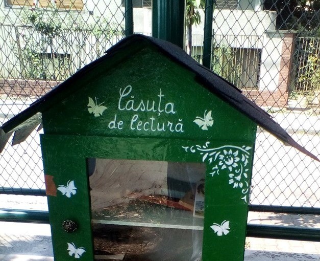 Patru „căsuțe de lectură” la Novaci