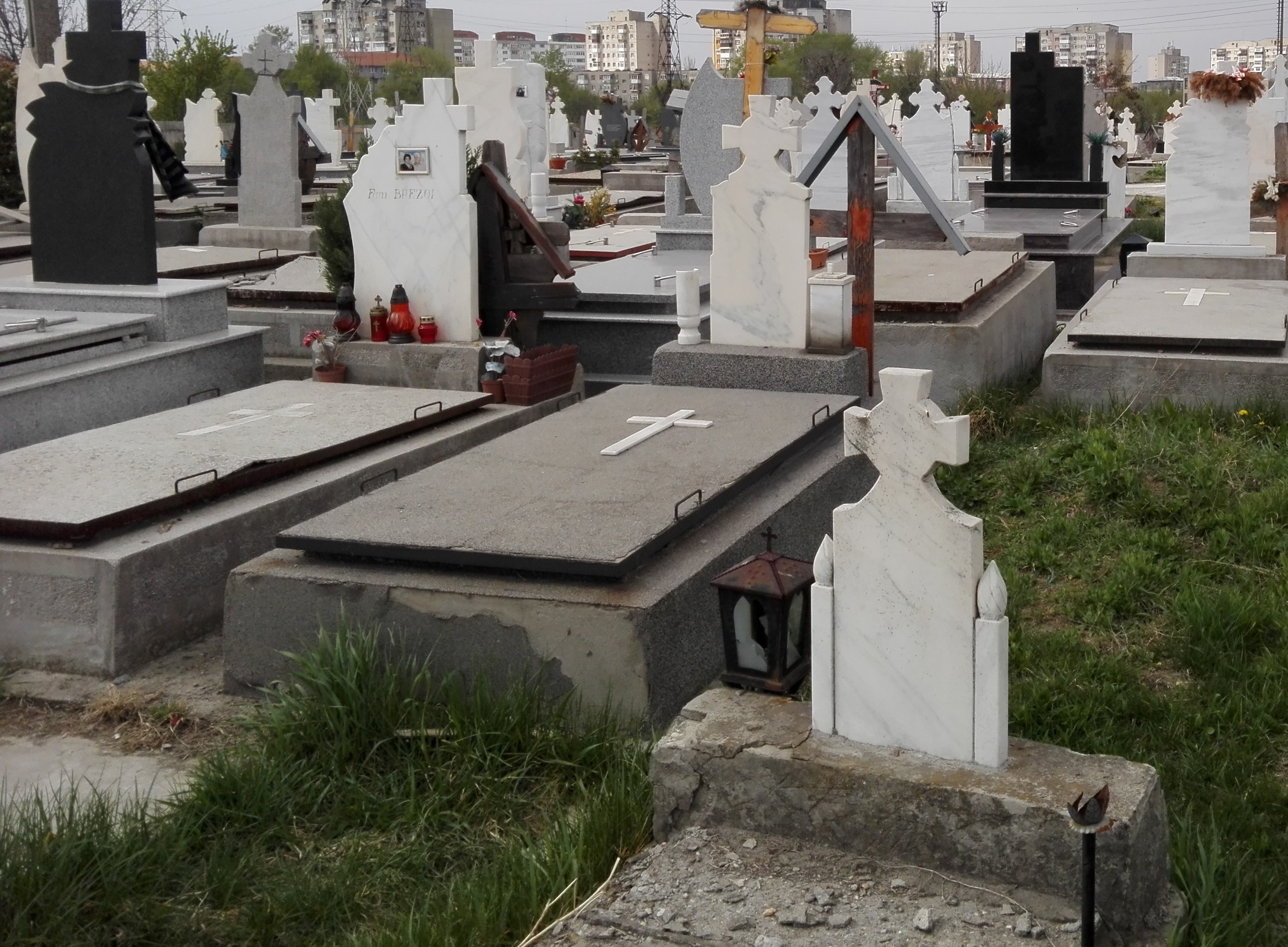 Conflictul de la Valea Uzului (audio)