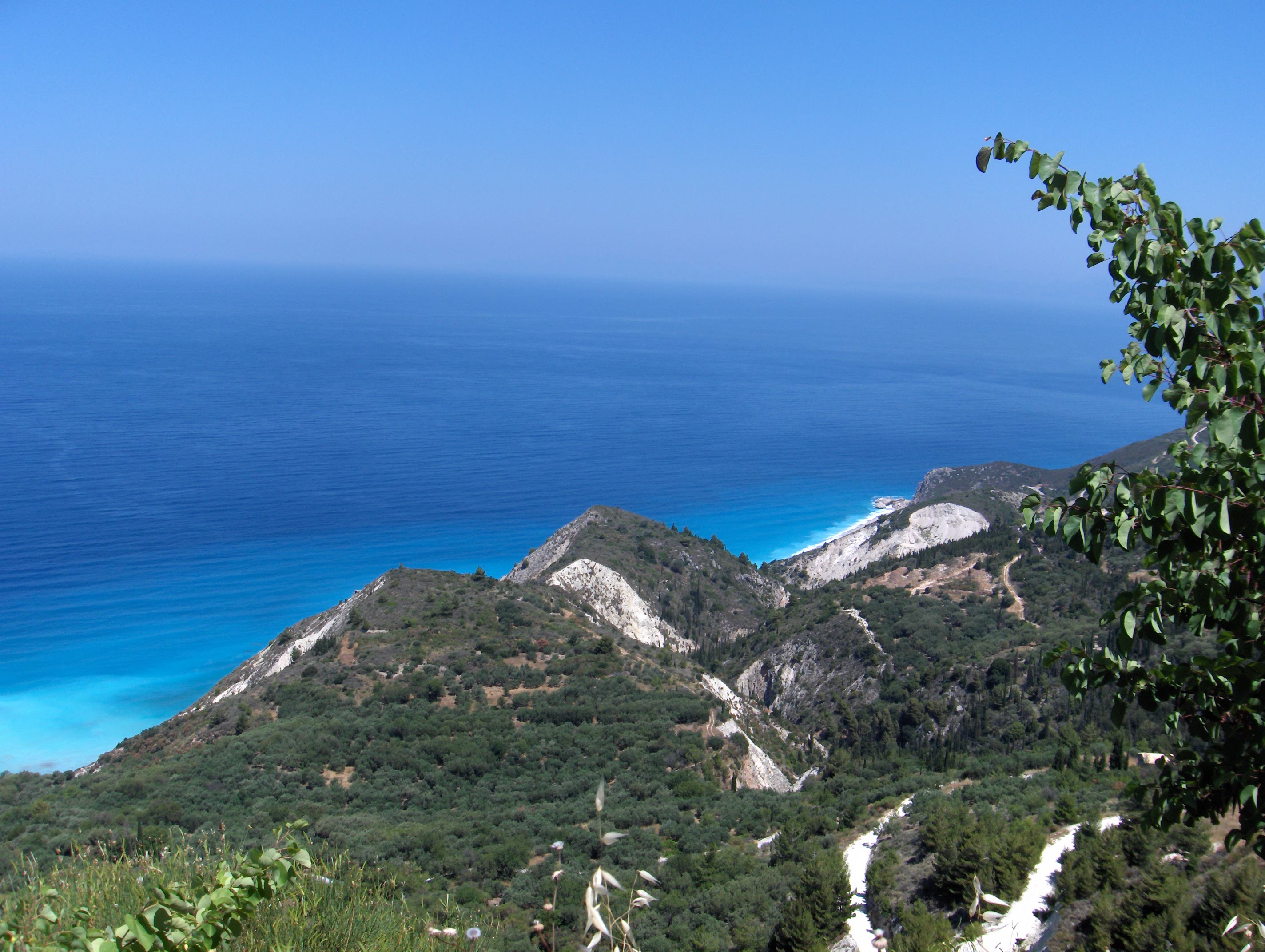 Azi despre ieri – 25 octombrie 2019