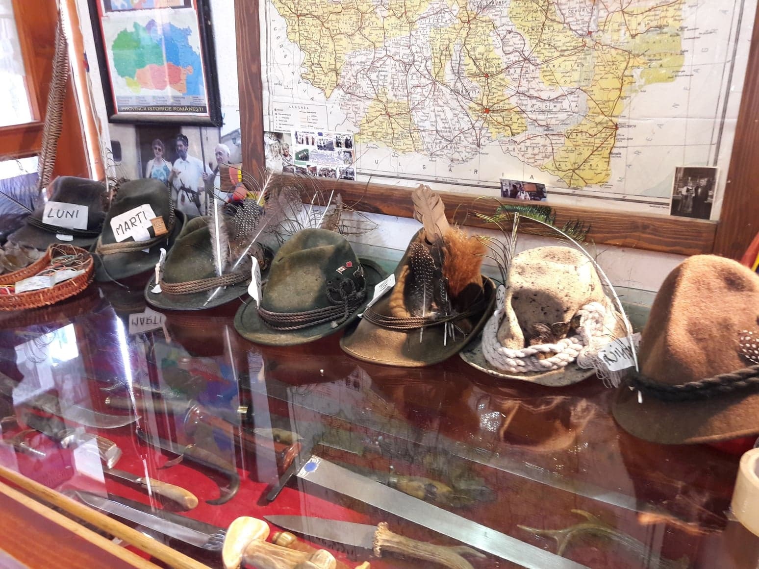 Azi despre ieri – 12 noiembrie 2019