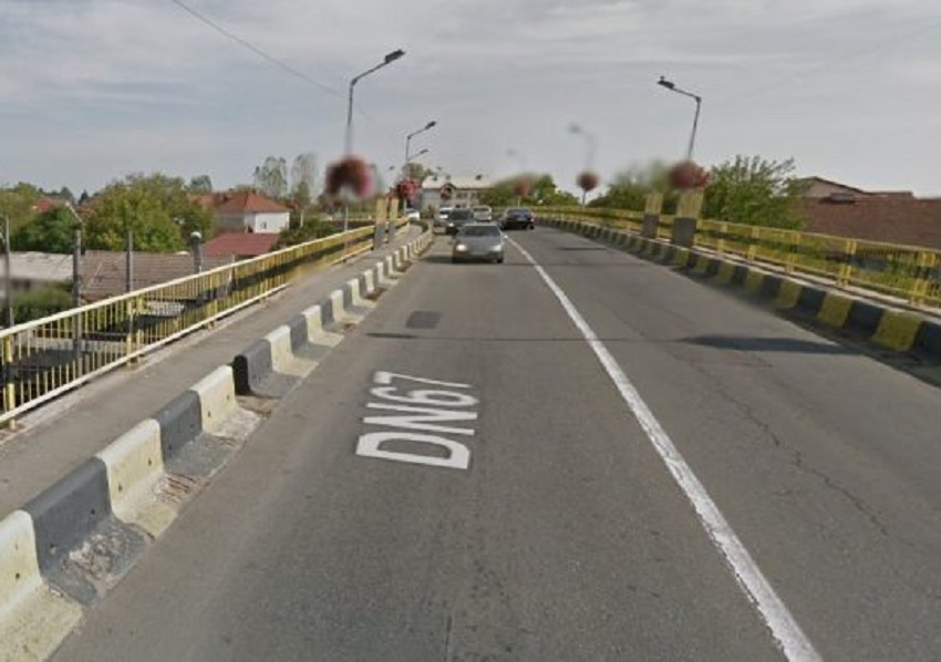 Cele două mari pasarele din Târgu-Jiu vor fi reabilitate