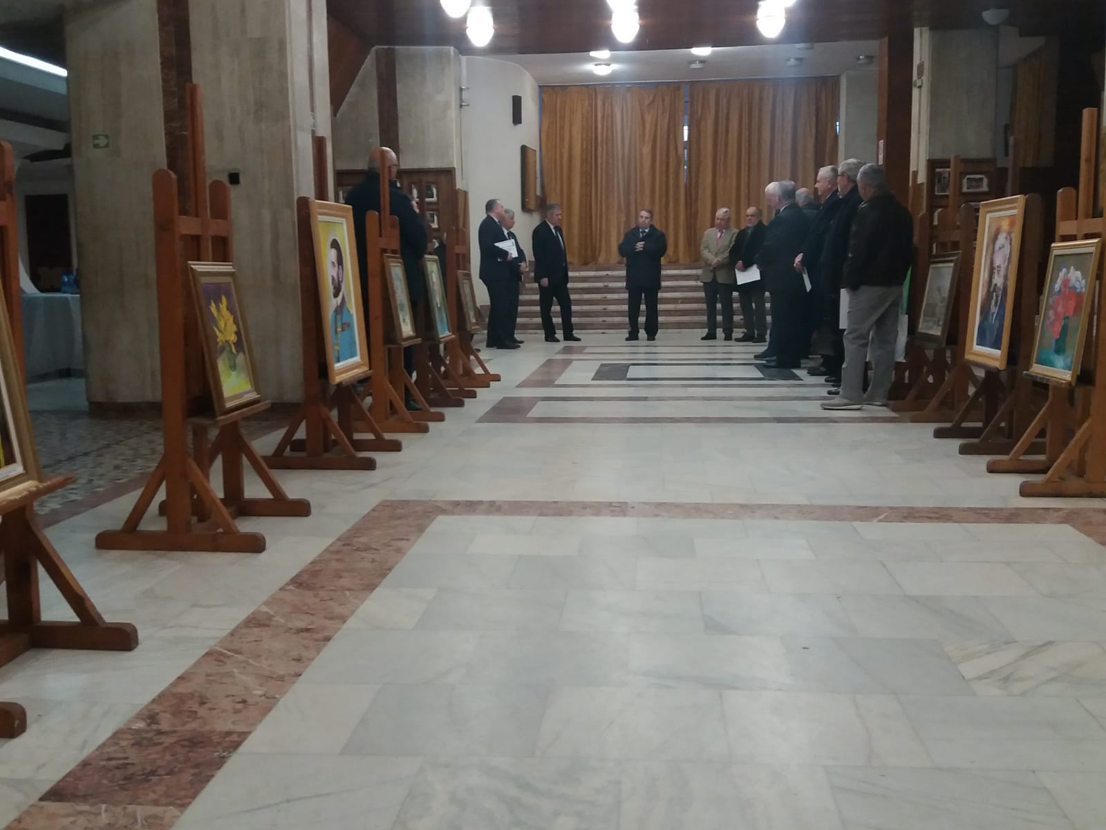 Vernisaj cu prilejul Zilei Naţionale a României