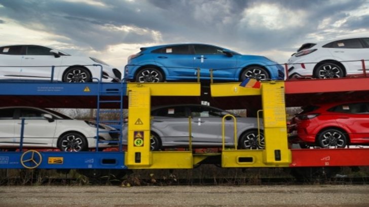 Primele 300 de mașini Ford Puma au plecat de la Craiova spre Europa