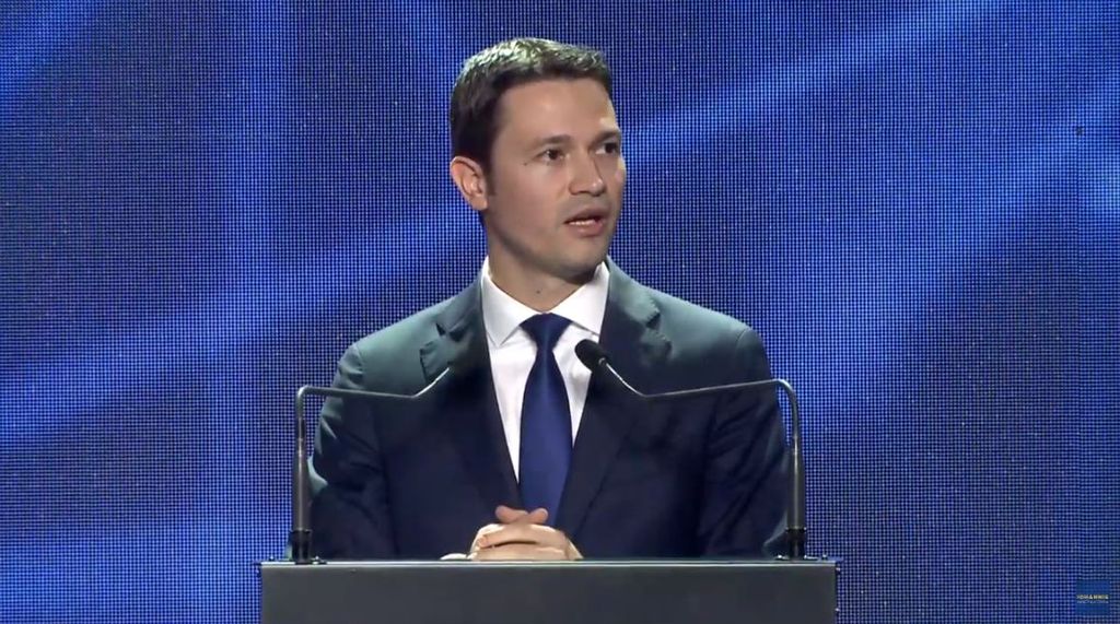 Robert Sighiartău: O primă victorie. Supraaccciza la carburanţi şi supraimpozitarea contractelor part-time au fost eliminate