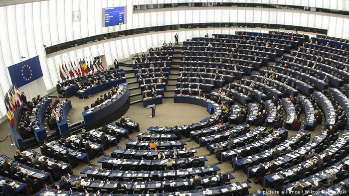 Premierul croat a prezentat, ieri, în plenul Parlamentului European, priorităţile ţării sale