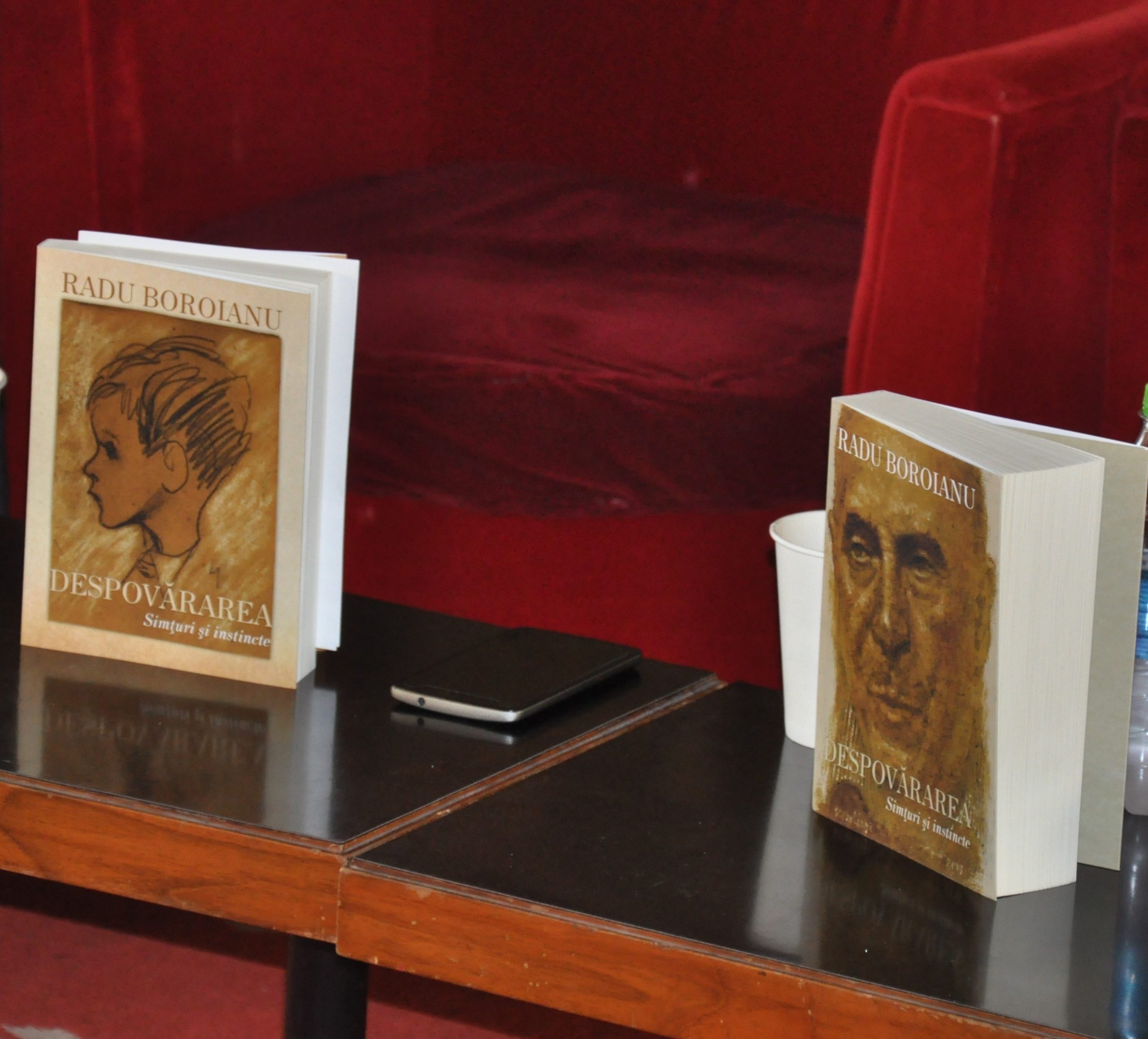 Gaudeamus 2020 – Lansare carte: „Despovărarea. Simțuri și instincte” de Radu Boroianu