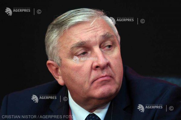 Medicul Mircea Beuran, reţinut de DNA pentru luare de mită