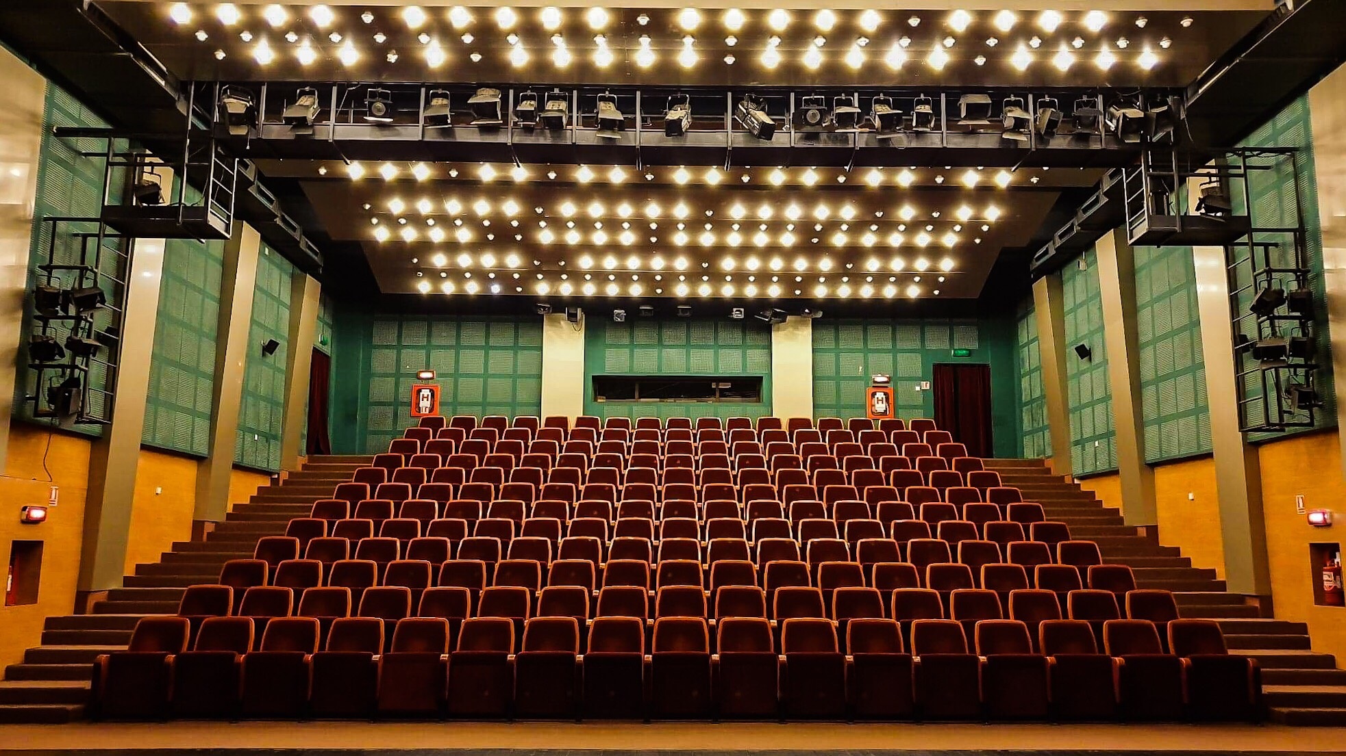 O nouă premieră la Teatrul Anton Pann din Râmnicu Vâlcea