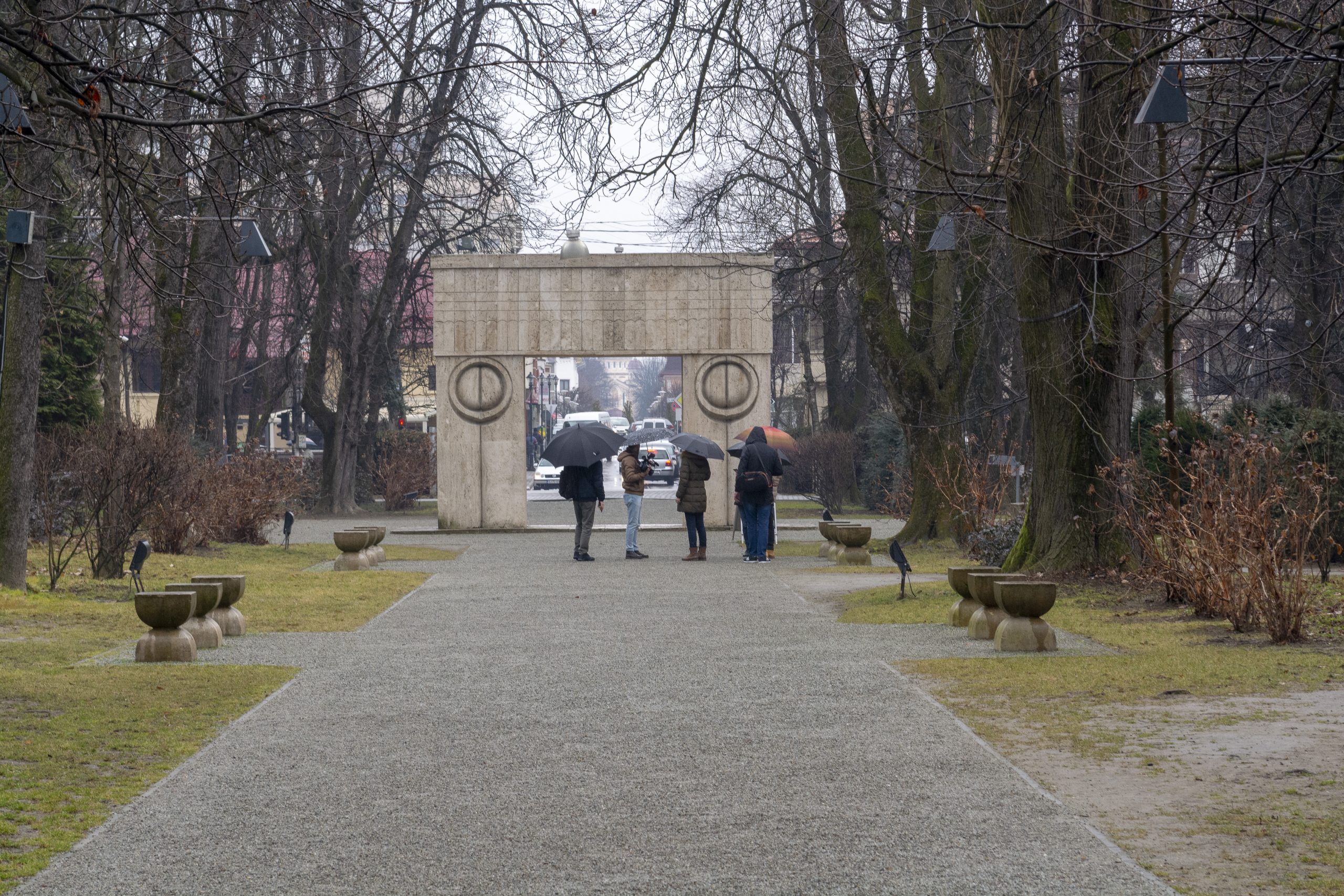 Azi despre ieri – 9 martie 2020