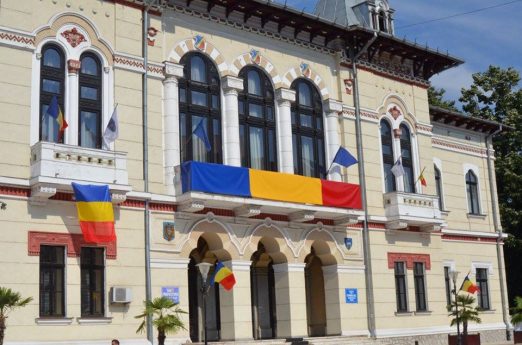 Funcționarii Prefecturii Gorj ar putea primi sporuri pentru expunerea la radiații electromagnetice