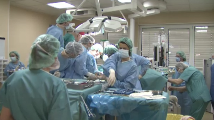 O fetiță infectată cu noul coronavirus a fost operată cu succes de apendicită la Constanța (audio)