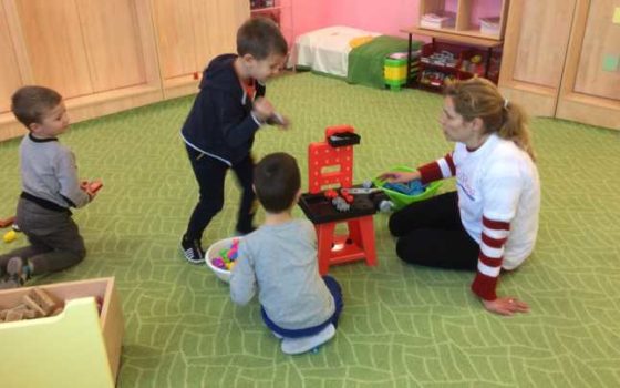 Olt: Sprijin pentru plata bonelor, angajate legal