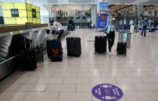 Românii au nevoie de test PCR, pentru a călători în Cipru