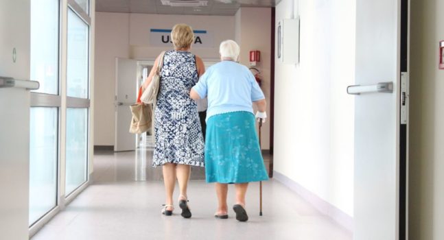 Îngrijitoarele din România, motiv de îngrijorare pentru italieni (audio)