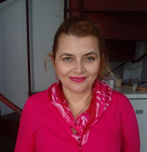 Interviu cu Claudia Mandi, artist plastic