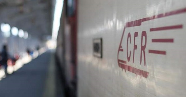 Bilete de tren online sau de la automate speciale, pentru elevi și studenți