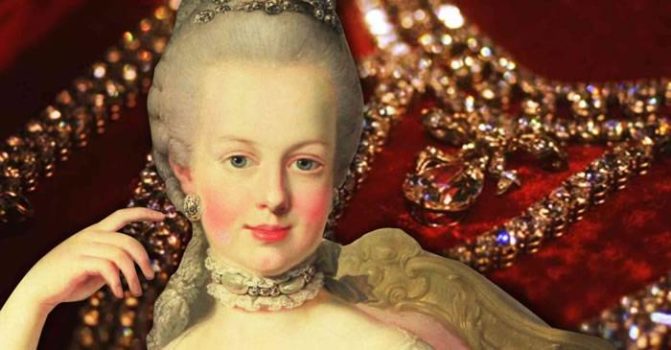 Pantoful reginei Maria Antoaneta, vândut cu peste 40.000 de euro