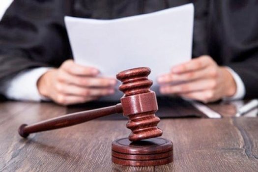 Zeci de judecători vor să iasă la pensie