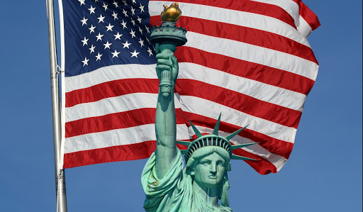 FMI: Economia SUA dă primele semne de tensiune