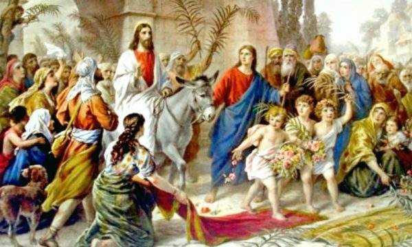 Duminica Floriilor pentru creştinii ortodocşi şi greco-catolici