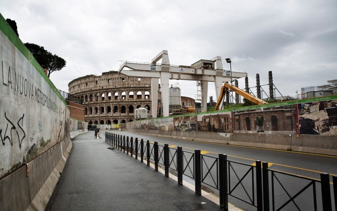 Italia, în zona ”roşie”, de Paștele catolic