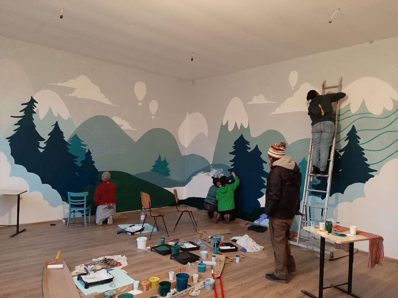 Craiova: Târg de Crăciun caritabil, pentru renovarea grădiniței din satul Călugărei