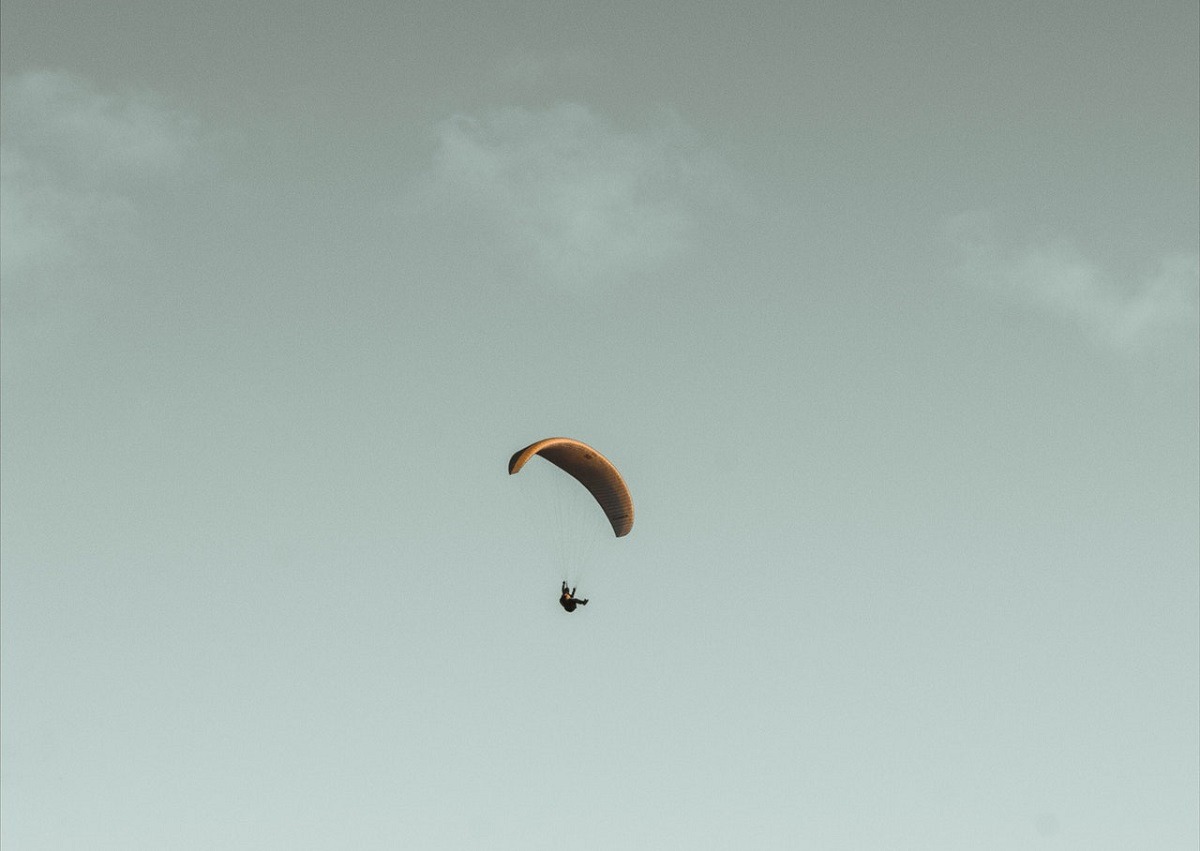 Poiana Brașov: Parapantist prăbușit în gol, de la aproximativ 40 de metri