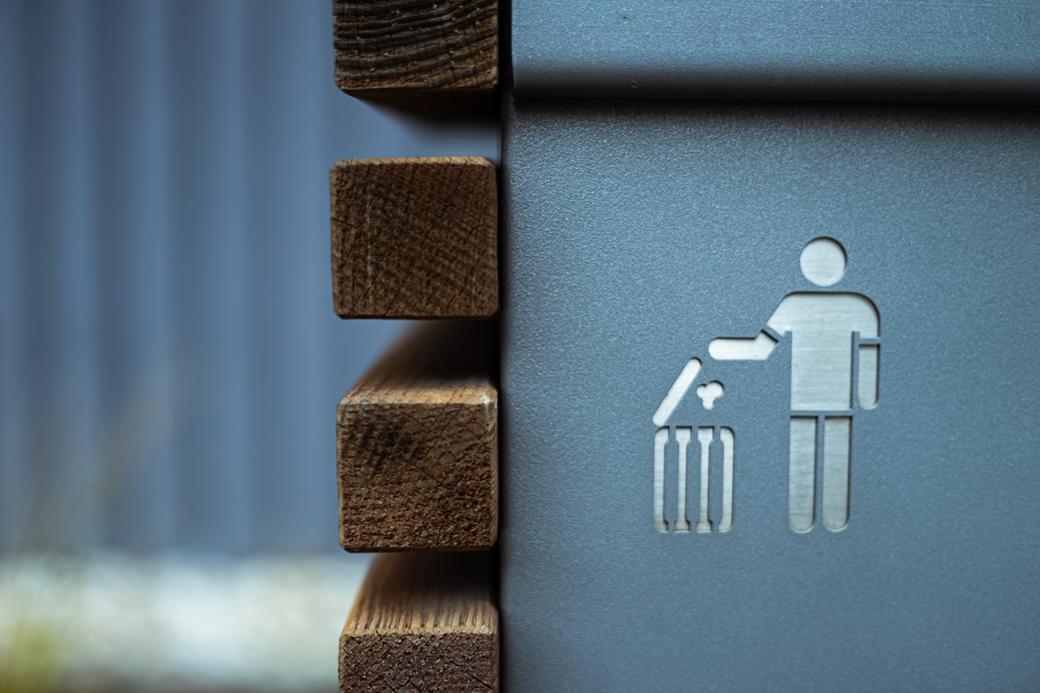 Elevii din Râmnicu Vâlcea vor putea colecta selectiv deșeurile la școală