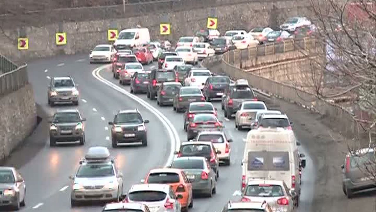 Trafic intens, pe Valea Prahovei