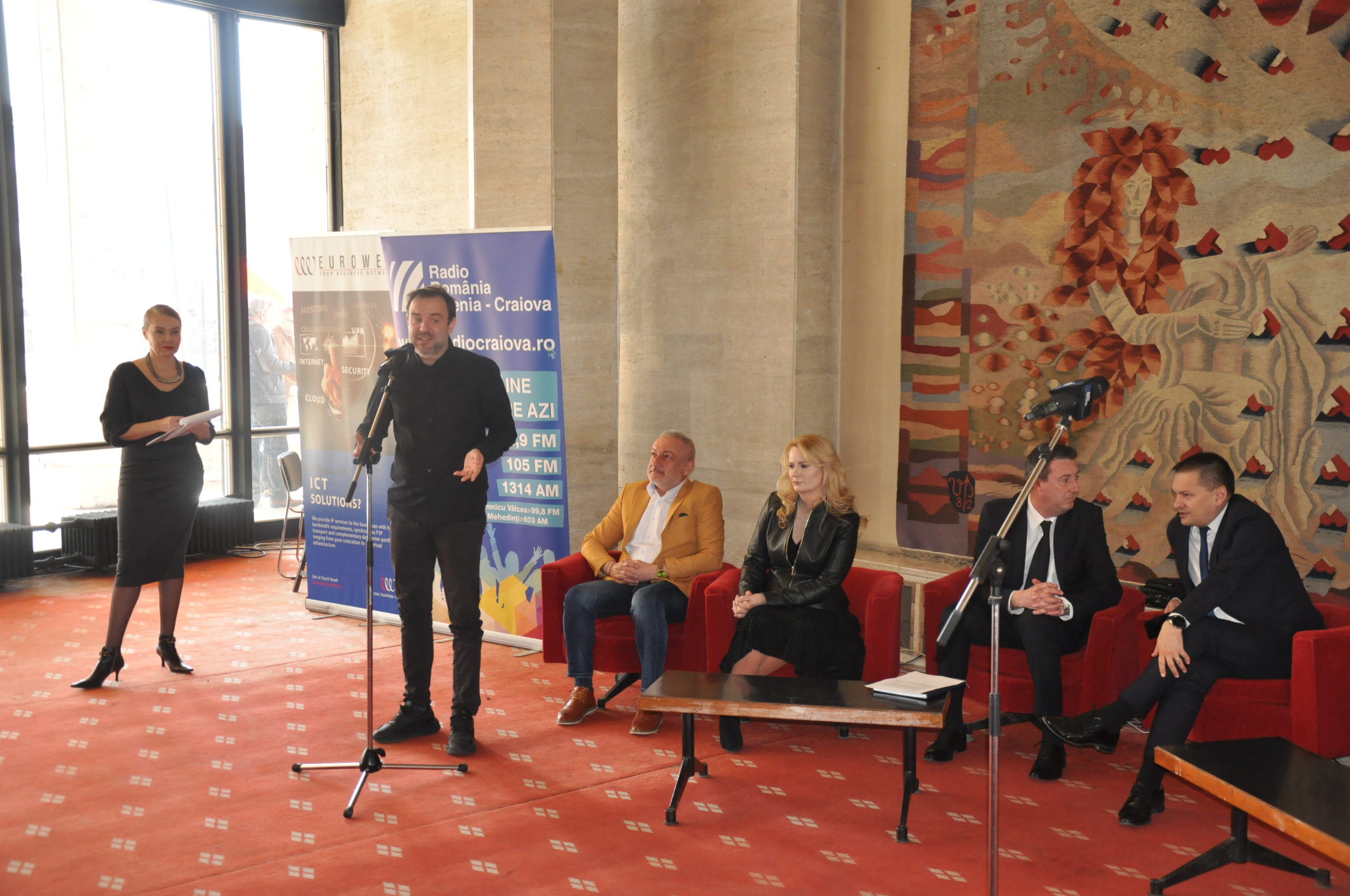 DESCHIDEREA OFICIALĂ A CELEI DE A XX-A EDIȚII A TÂRGULUI GAUDEAMUS CRAIOVA