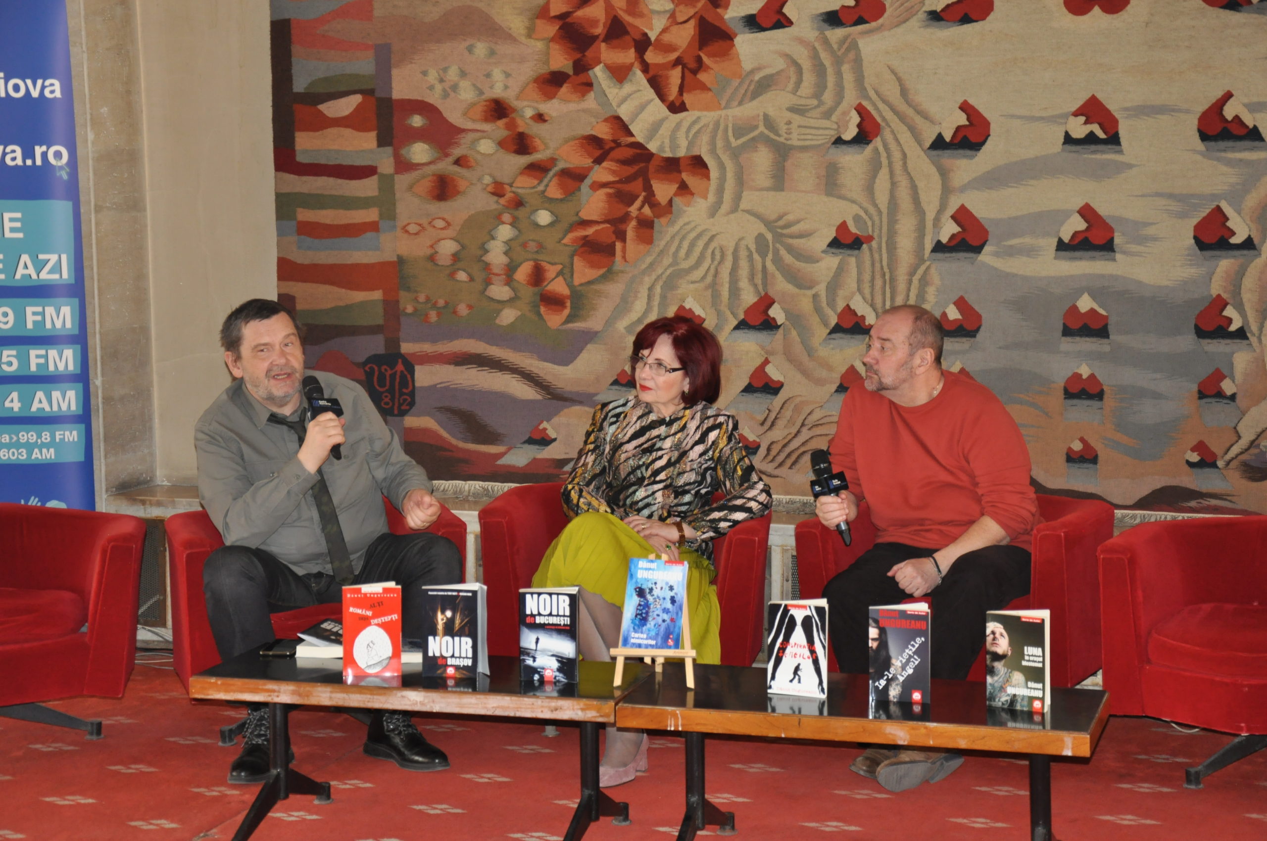 Gaudeamus 2022 – Tritonic Fiction: Un romancier la raport!