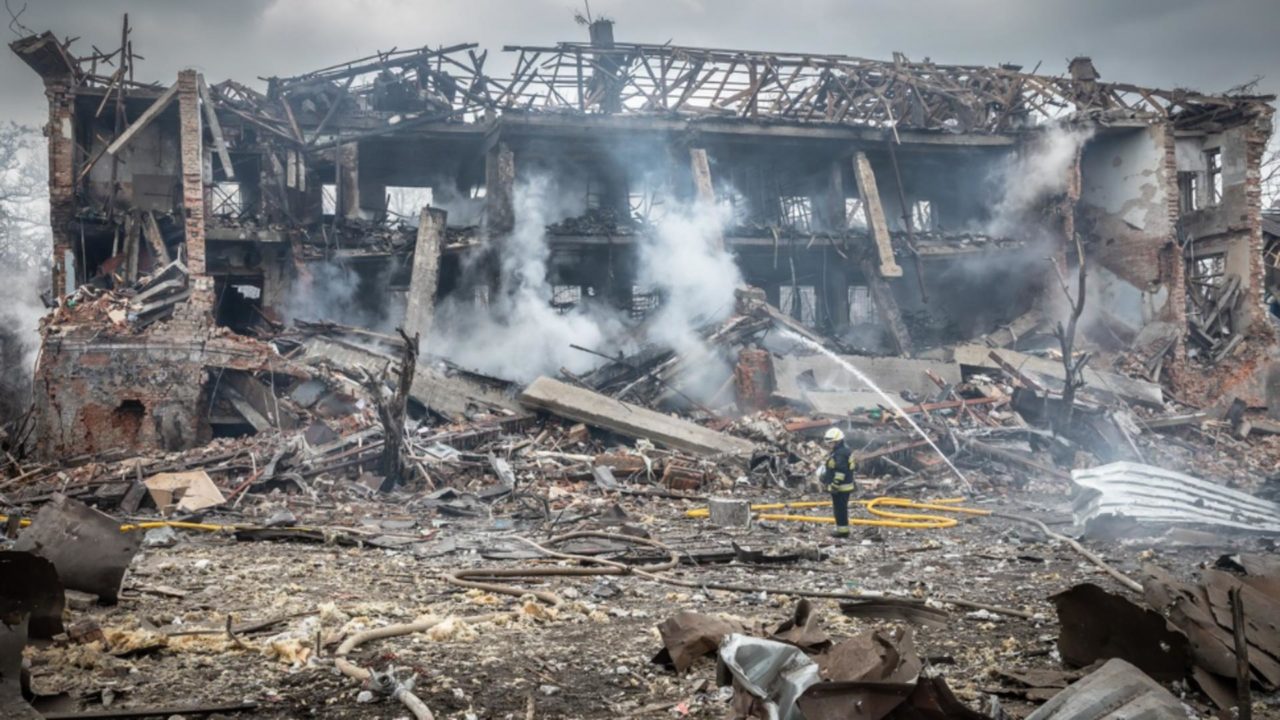 Război în Ucraina: 2.500 de civili, uciși până acum