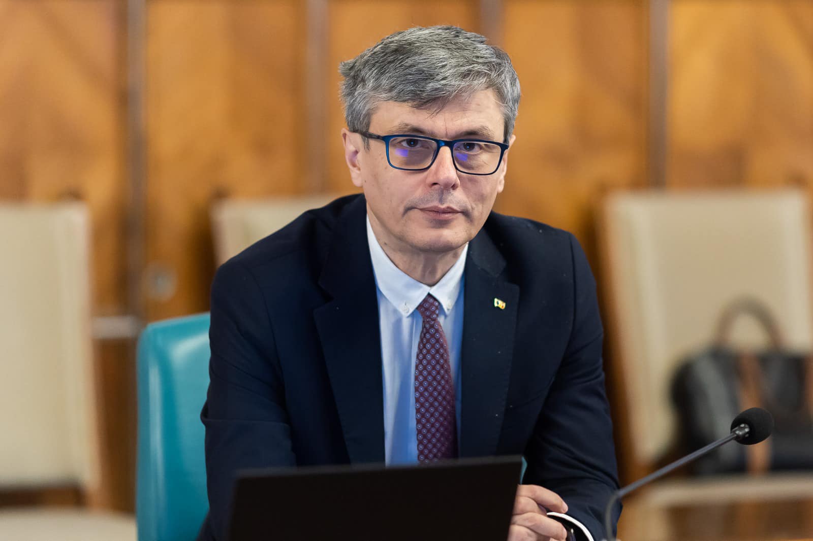 Ministerul Economiei pregăteşte o ordonanţă de urgenţă cu privire la modul de construire a parcurilor eoliene off-shore