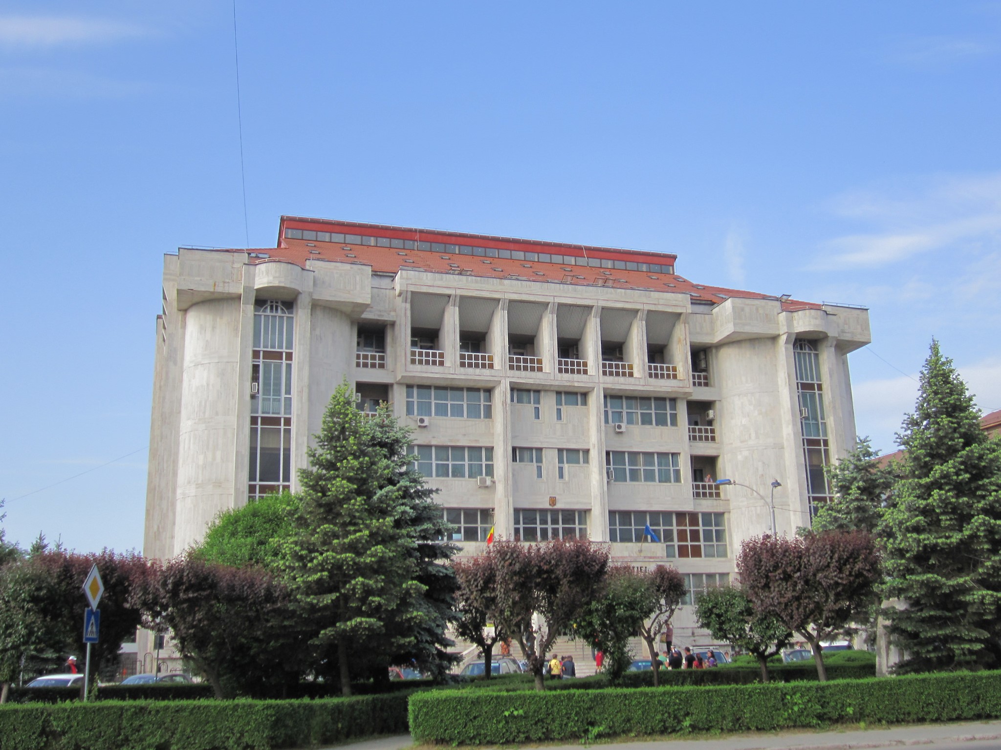 O nouă casierie a fost deschisă în clădirea Tribunalului Gorj