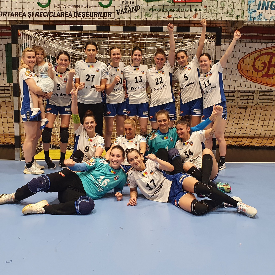 CSM Slatina şi CS Dacia Mioveni 2012 şi-au asigurat prezenţa în Liga Naţională de handbal feminin
