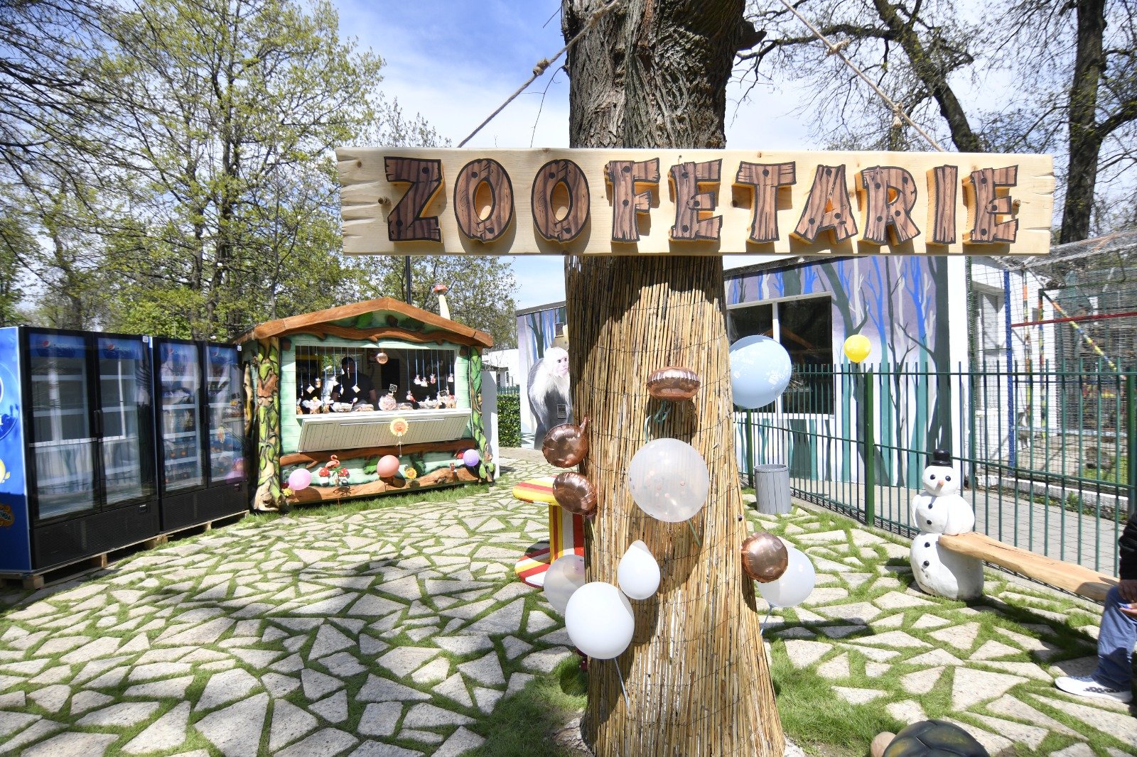 Vineri, 10 iunie, între orele 18:30-19:30, în Parcul Nicolae Romanescu din Craiova, va fi organizat evenimentul ”Muzică la Zoofetărie”