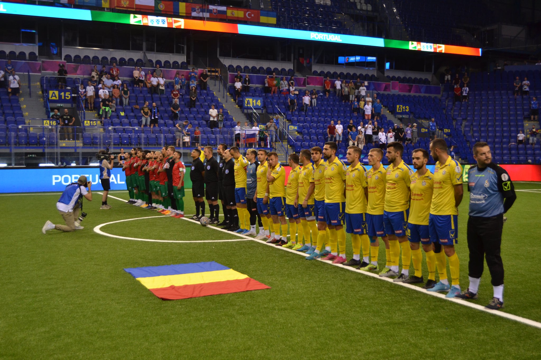 Echipa României s-a calificat în sferturile de finală ale Campionatului European de minifotbal