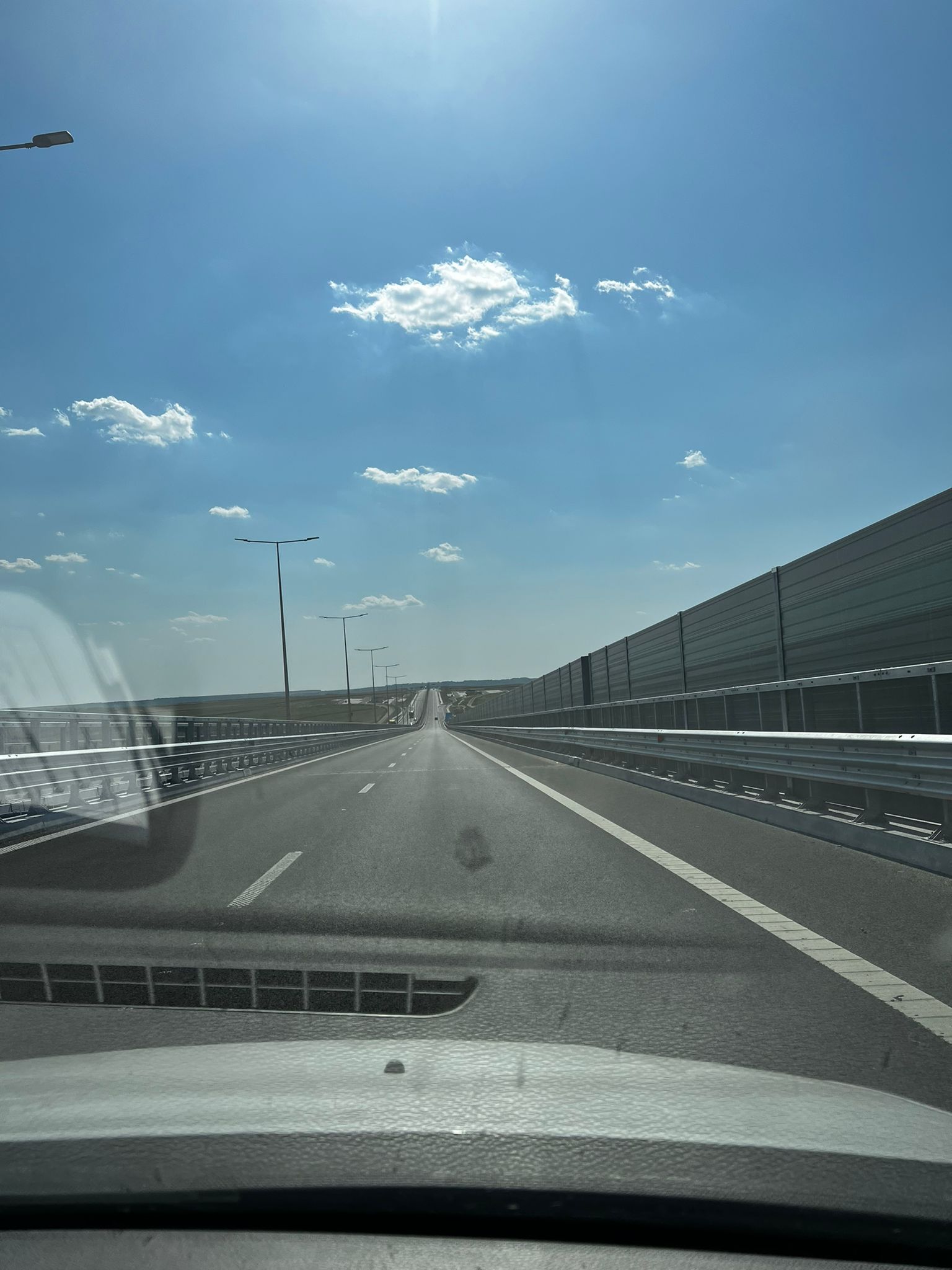 Premierul Nicolae Ciucă a verificat ieri, 21 iulie, stadiul lucrărilor la Drumul Expres Craiova-Pitești, tronsoanele 1 si 2