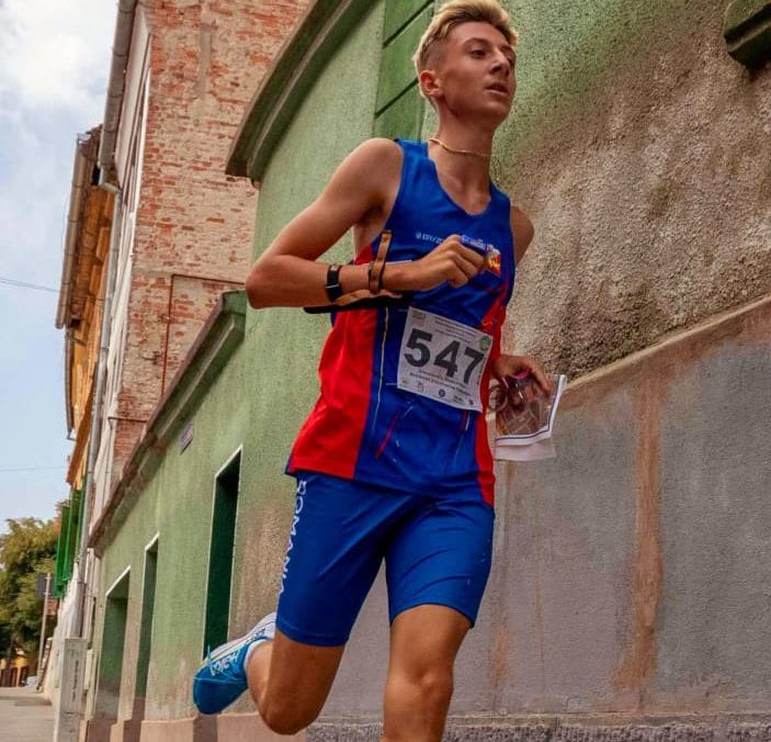 Constantin Deaconescu (CSU Craiova), multiplu medaliat la Campionatul Sud-Est European de Orientare Sportivă